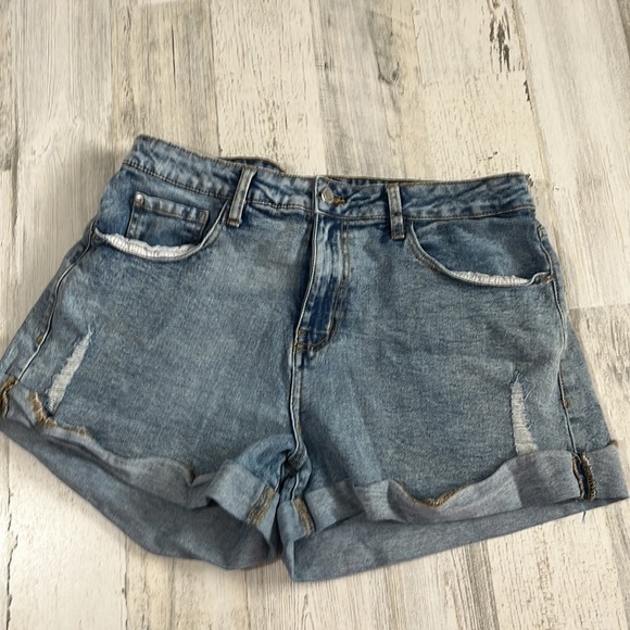 We Wore What Denim Shorts Size 28 - Picture 4 of 11